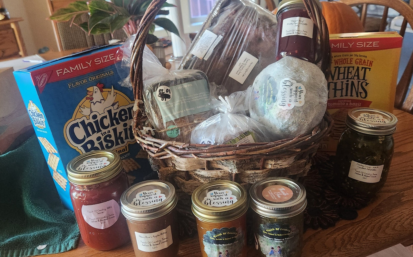 Double Deluxe Gift Basket.jpg